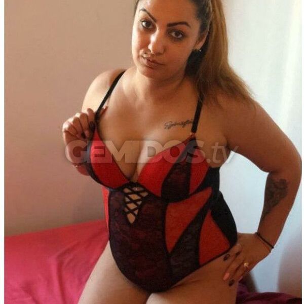 Hello Guys My name is Fatima and I'm 26 years old stunning Hungarian lady, I am a dress size 14 and a 36C natural bust I have a very nice round peachy bum I have a natural light brown sun kissed tan and big brown eyes and long brunette hair. I have a clean and discrete place,I do very nice NO RUSH service. 10 mins walk from West Croydon Station. If you like to book please call me or text me. Kisses Fatima xoxo