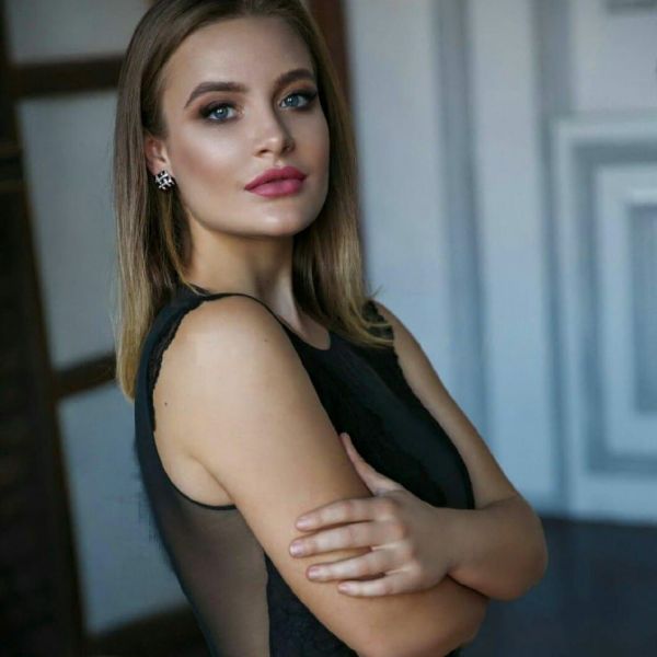 Hi. My name is Anita. I'm very gentle and romantic girl. I know what men like and what makes man's mind to dissolve in a bliss. Do you want to try? Let's meet????