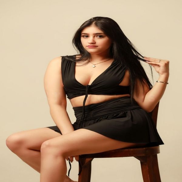 HI IM KLARA IM FROM MOROCCO IM 20 YEARS OLD IM ESCORT IN ISTANBUL